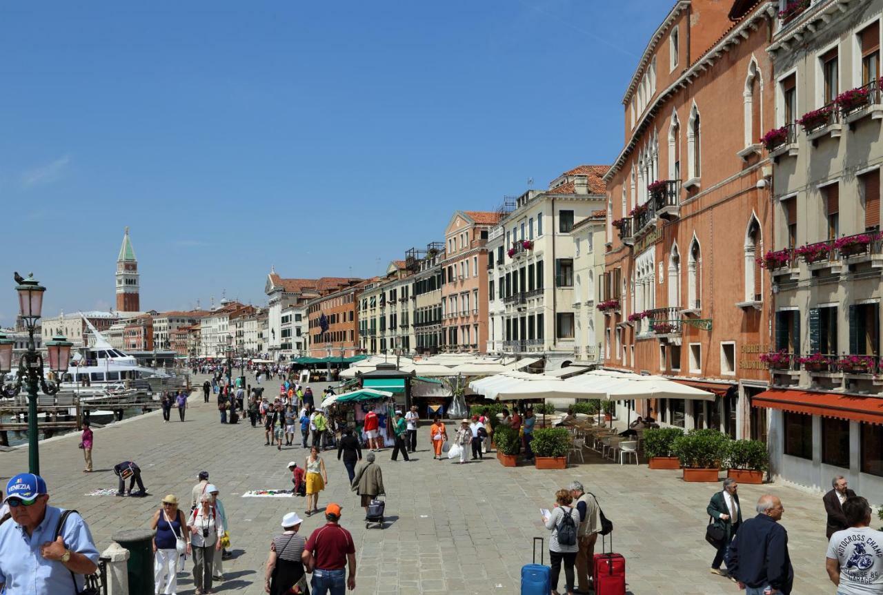 Leone Marciano Venice Apartment Independent And Private Entrance ภายนอก รูปภาพ