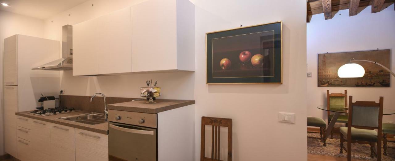 Leone Marciano Venice Apartment Independent And Private Entrance ภายนอก รูปภาพ